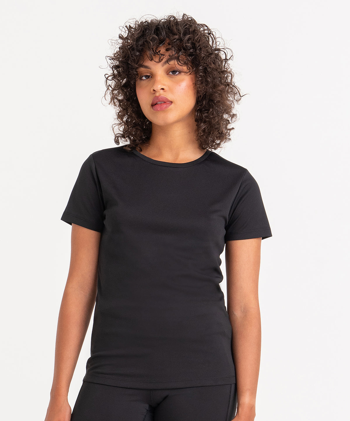 Womens Ambaro recycled sports tee | jet black