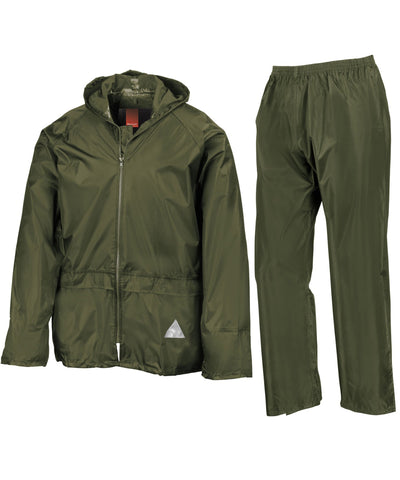 Waterproof jacket and trouser set | olive