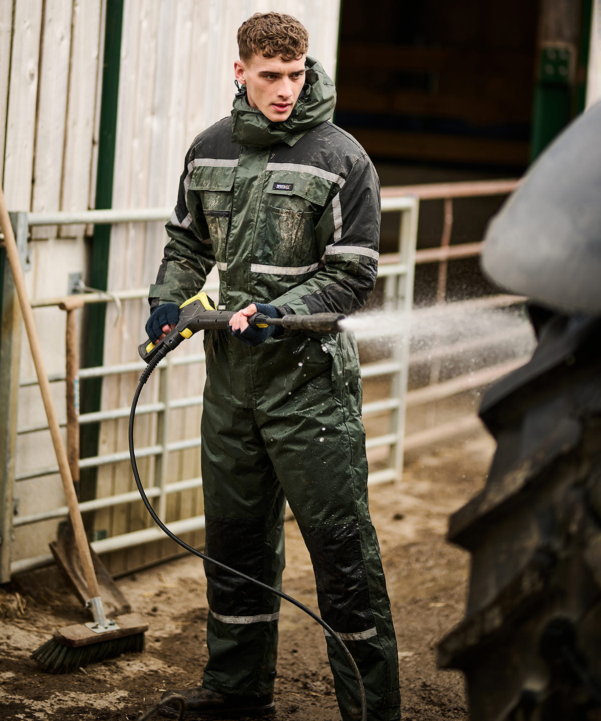 Pro waterproof insulated coverall | black