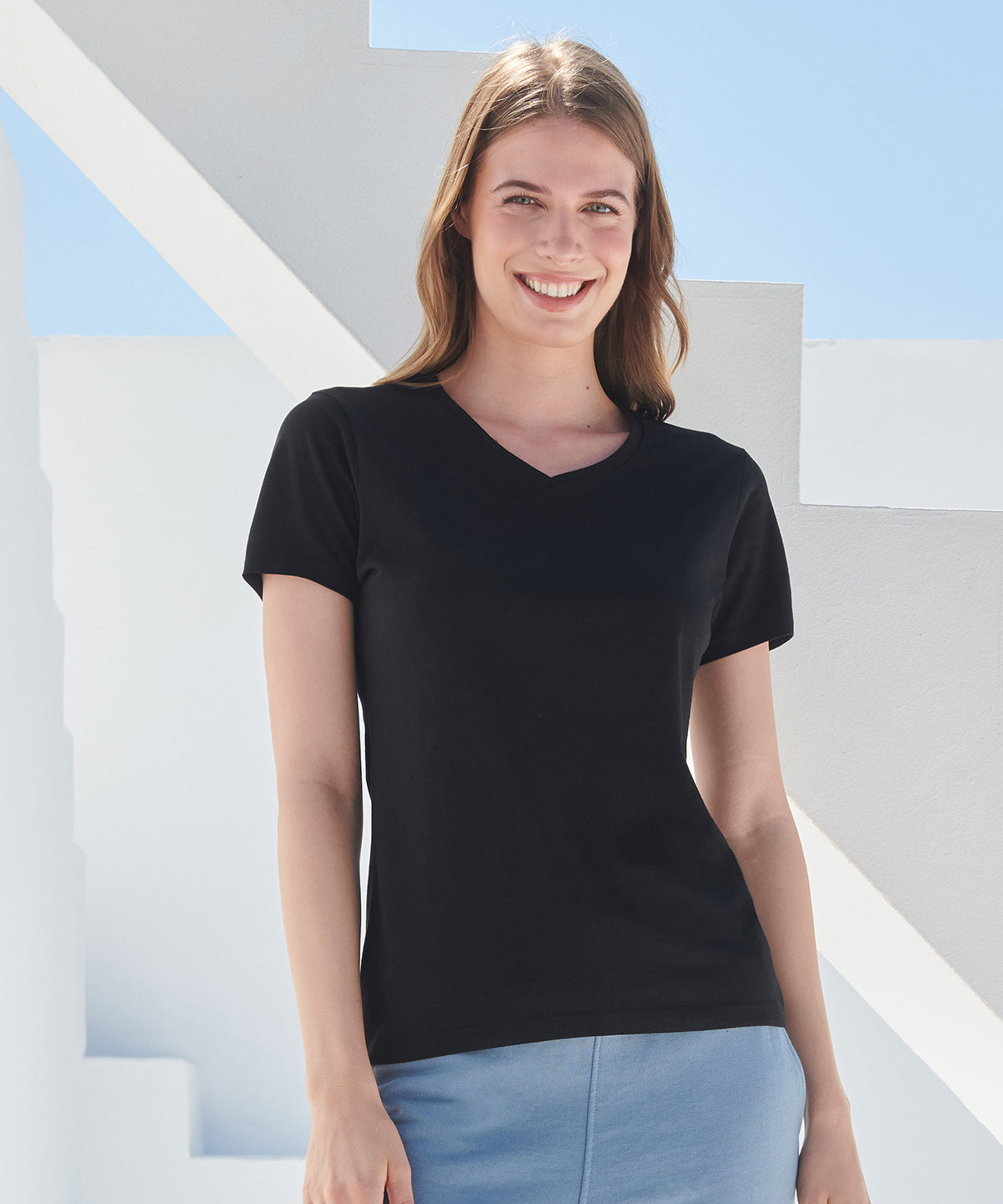 Feel good womens stretch v-neck t-shirt | black