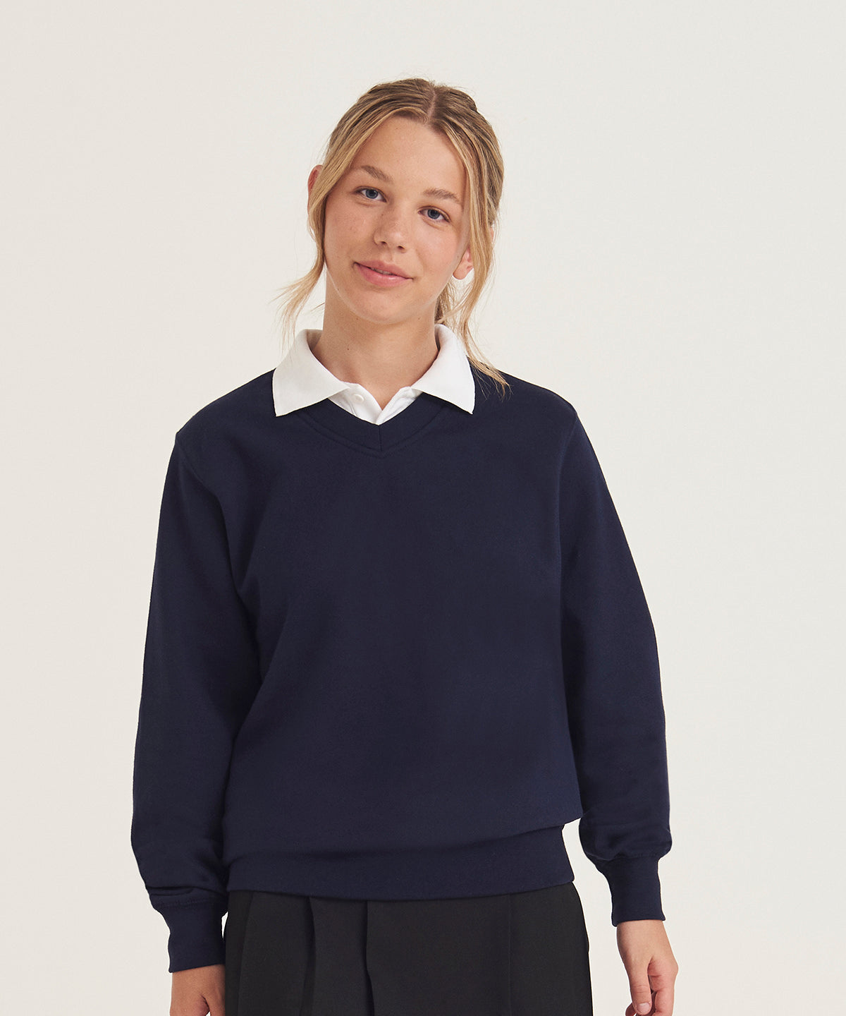 Senior Academy v-neck sweatshirt | academy black