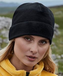 Recycled fleece pull-on beanie | Black