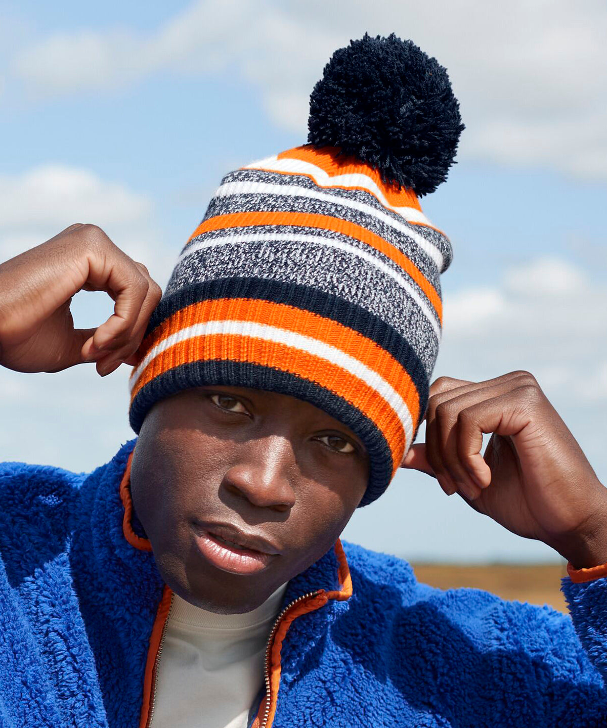 Multi-sport fan beanie | black/kelly green/white