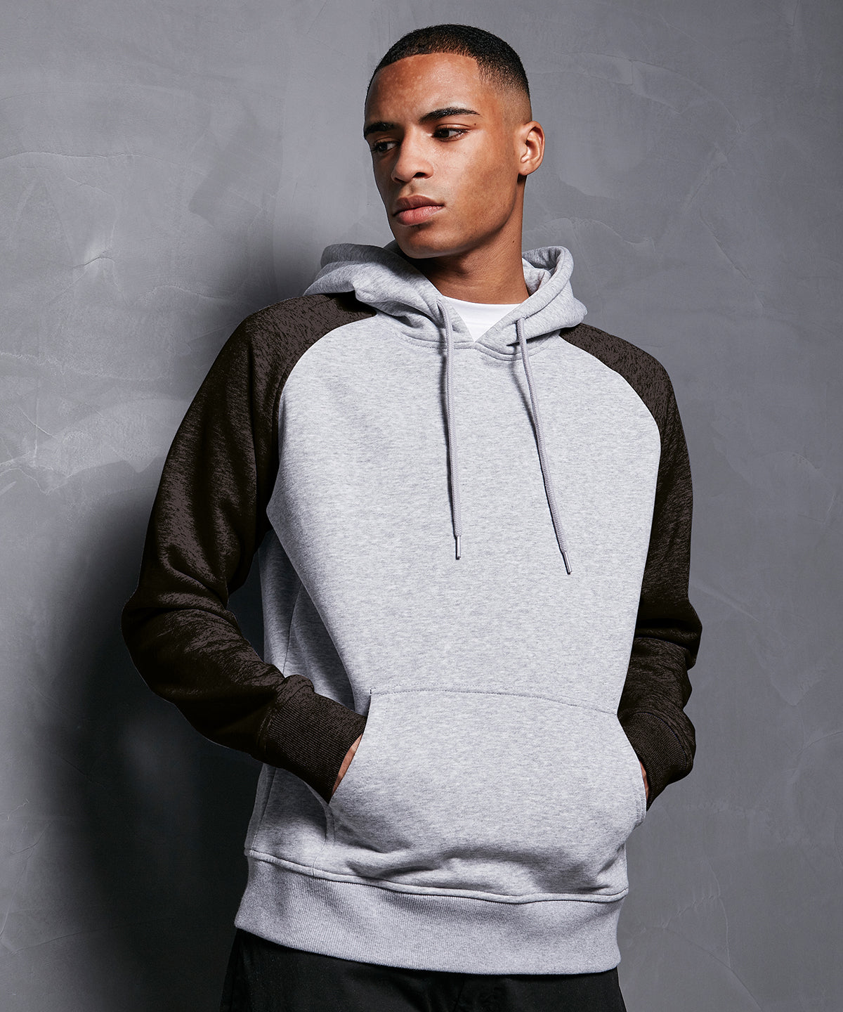 Basic raglan hoodie | charcoal/black