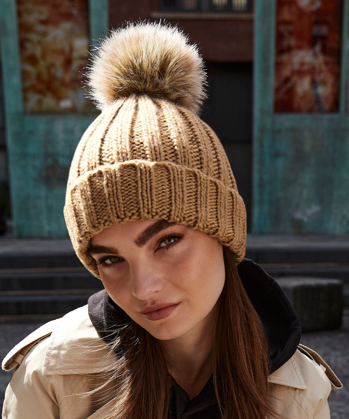 Fur pop pom chunky beanie | biscuit