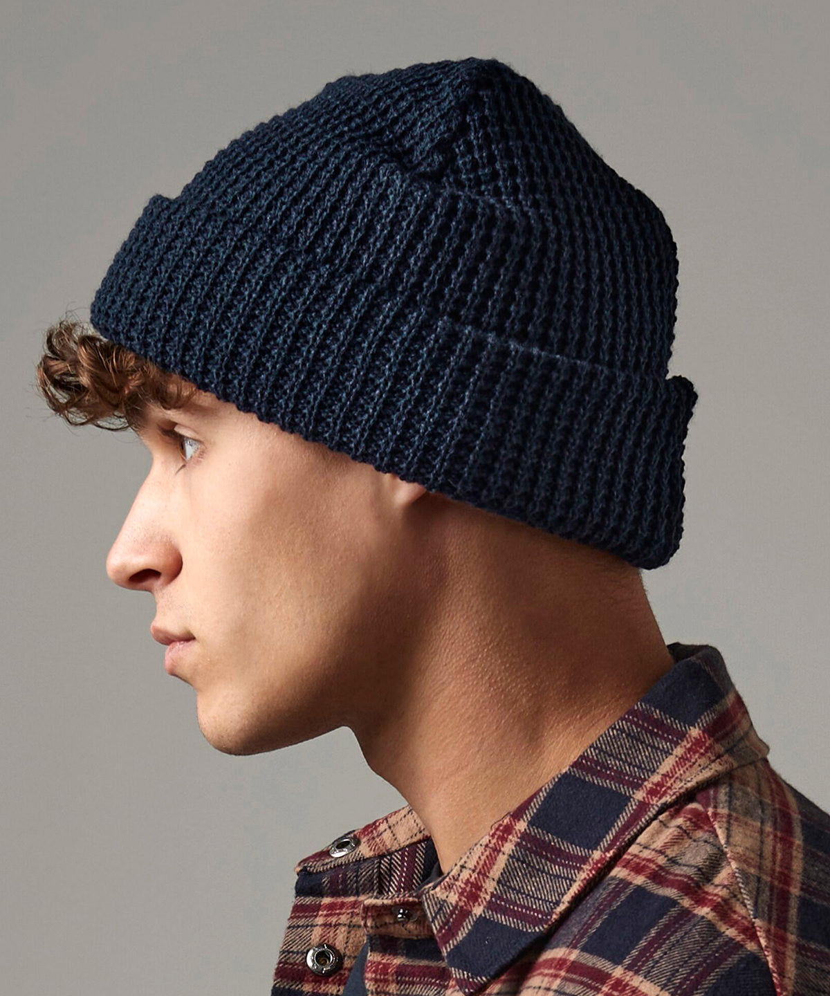 Classic waffle knit beanie | black