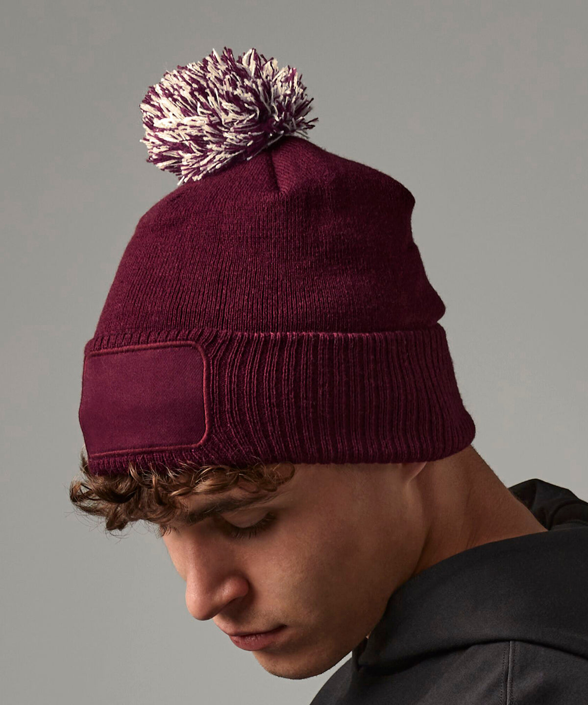 Snowstar® patch beanie | black/graphite grey