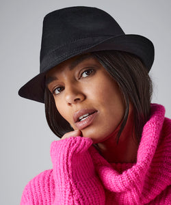 Fedora | black