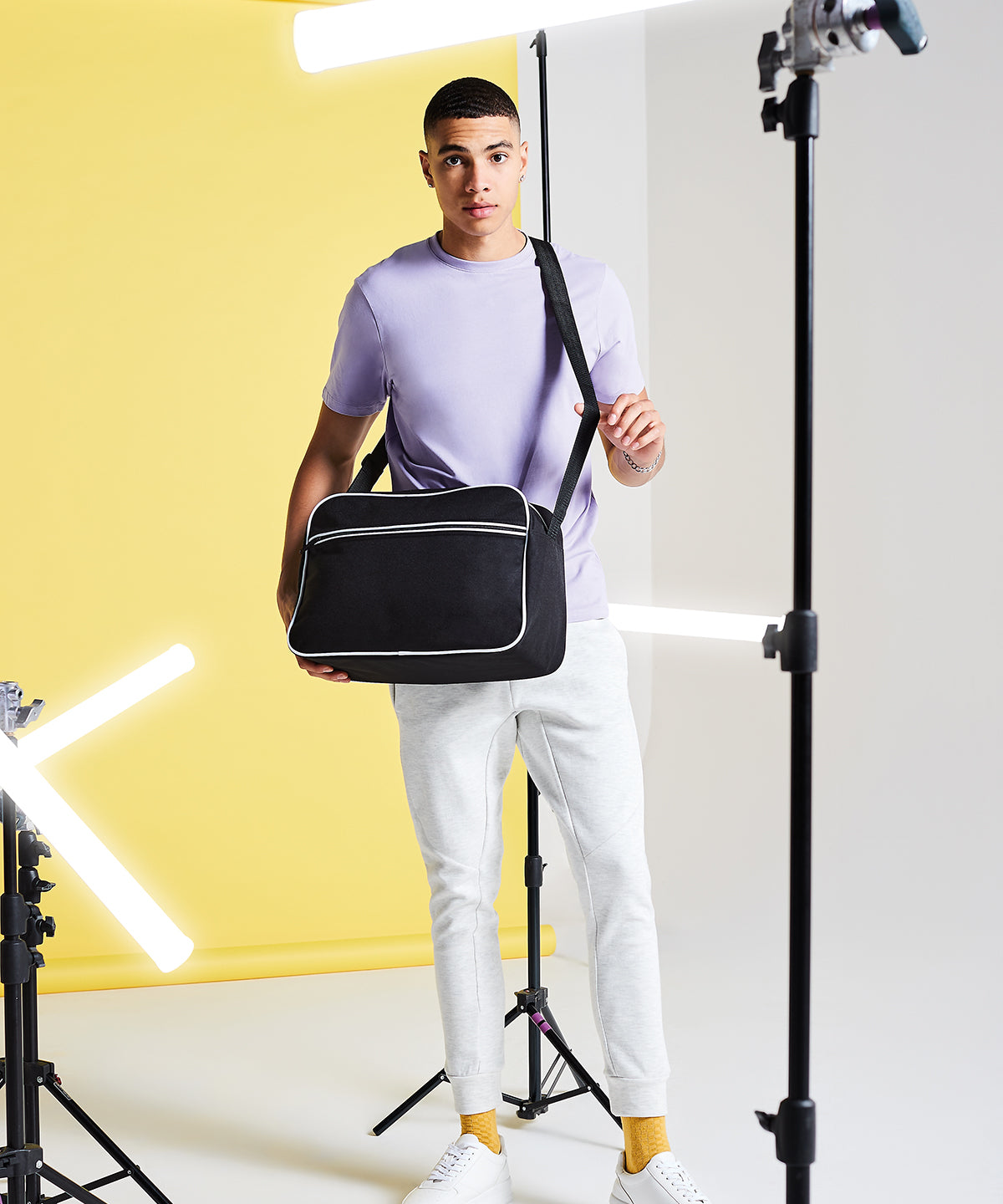 Retro shoulder bag | Black/Gold