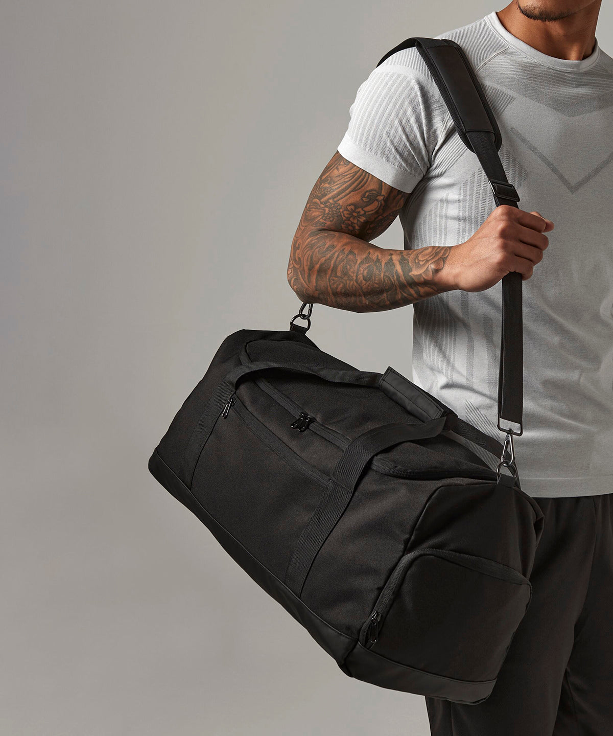 Medium training holdall | black