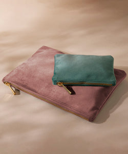Velvet accessory pouch | black onyx