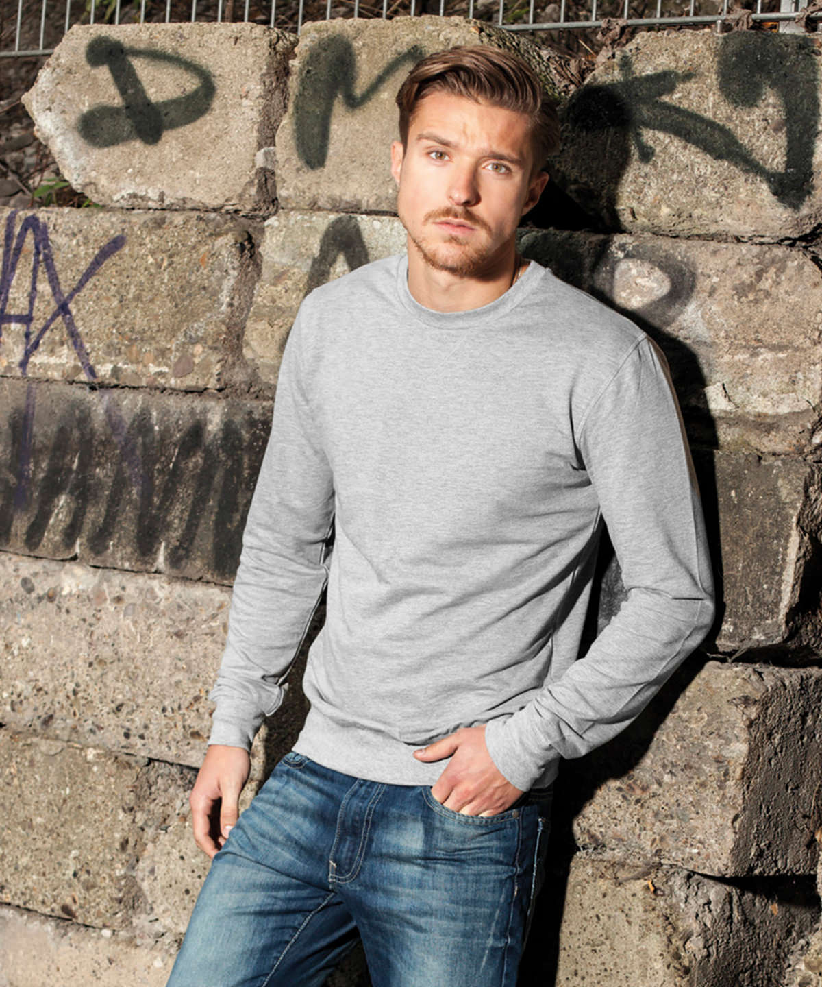 Light crew sweatshirt | black