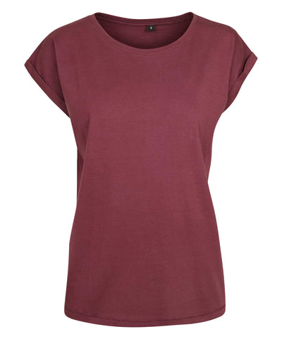 Womens extended shoulder tee | cherry