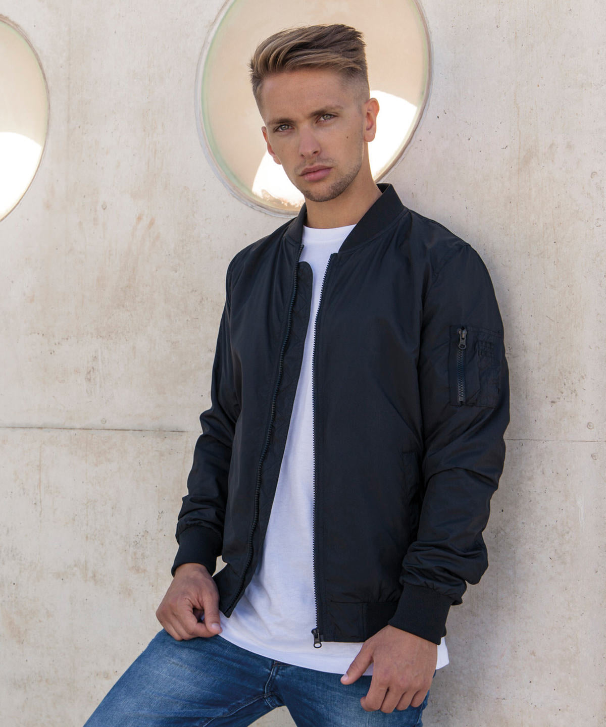 Nylon bomber jacket | black