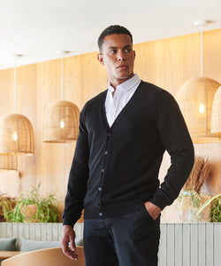V-button cardigan | black