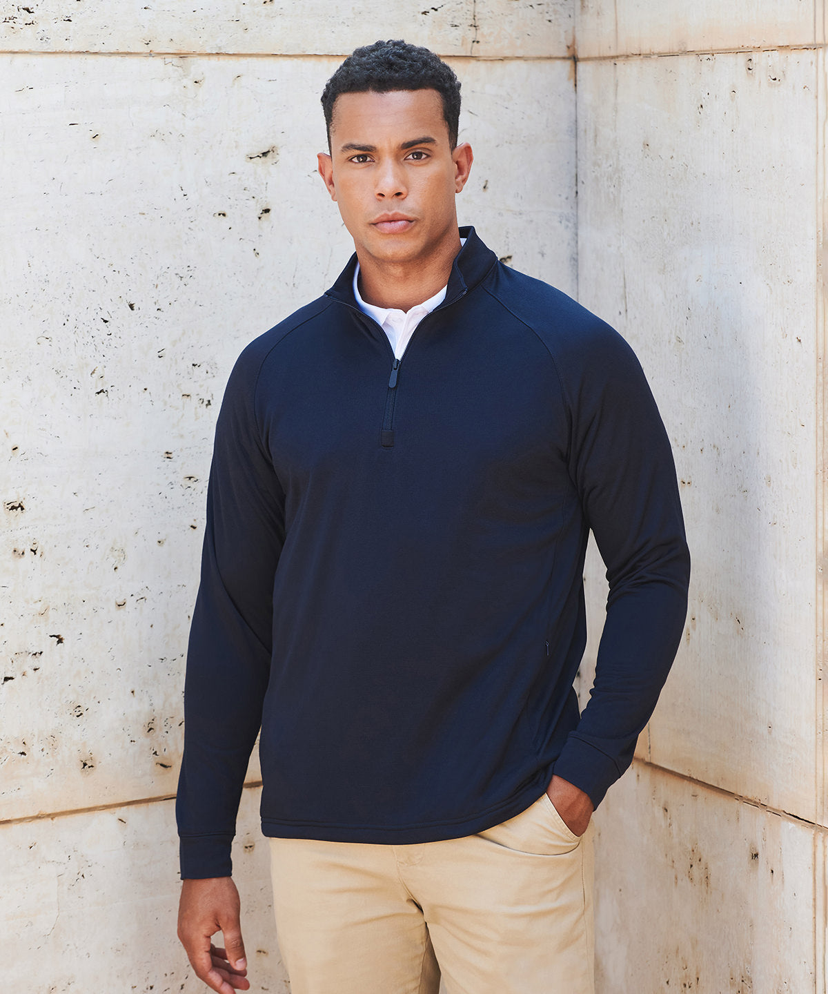 zip top with wicking finish | black
