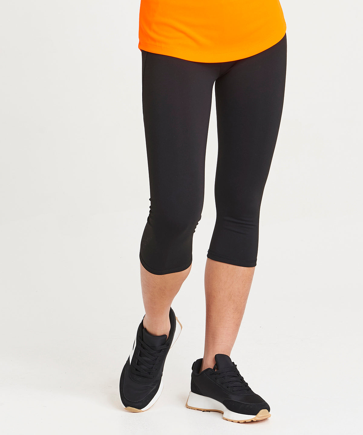Womens cool capri | jet black