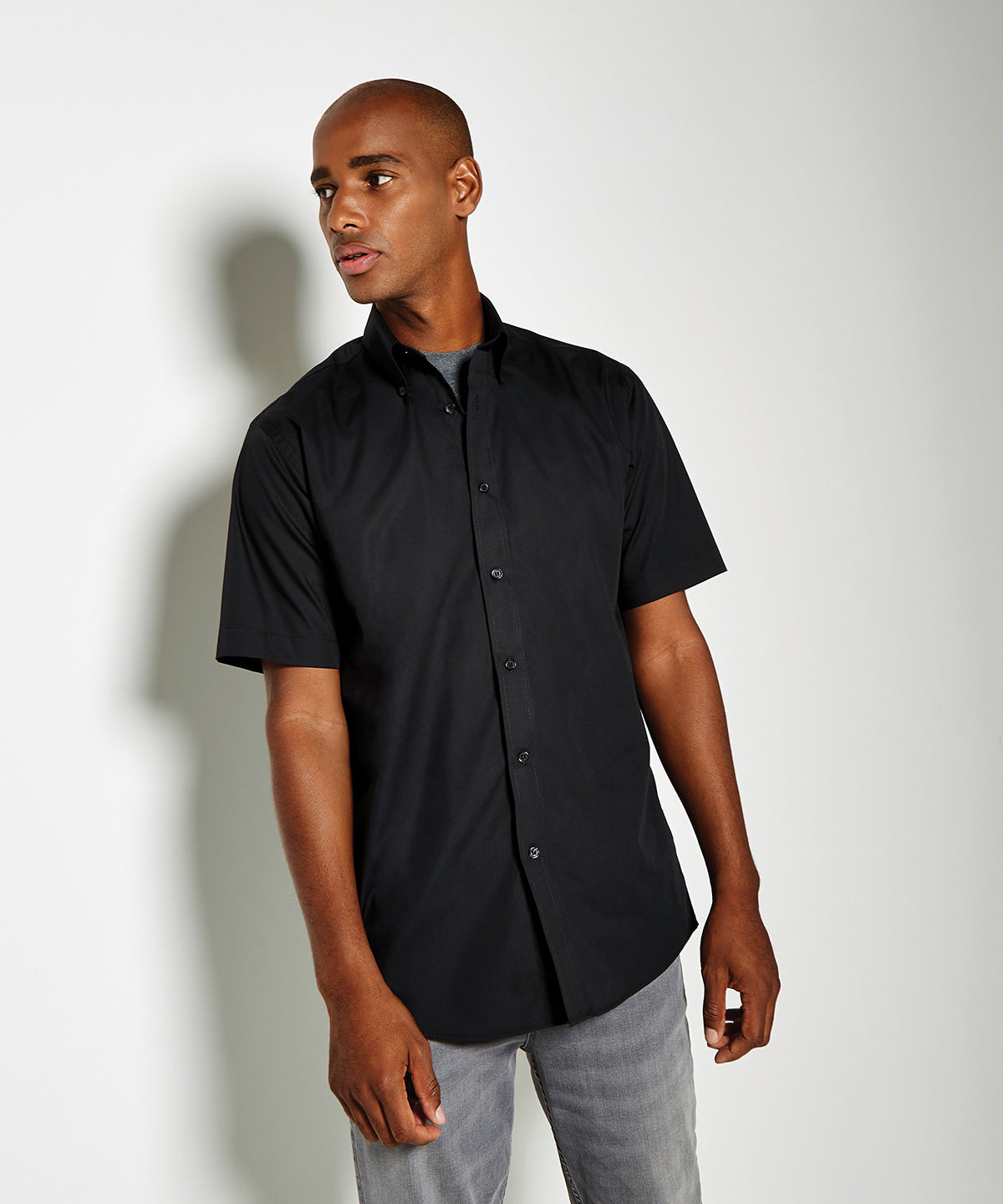 Workforce shirt short-sleeved (classic fit) | black