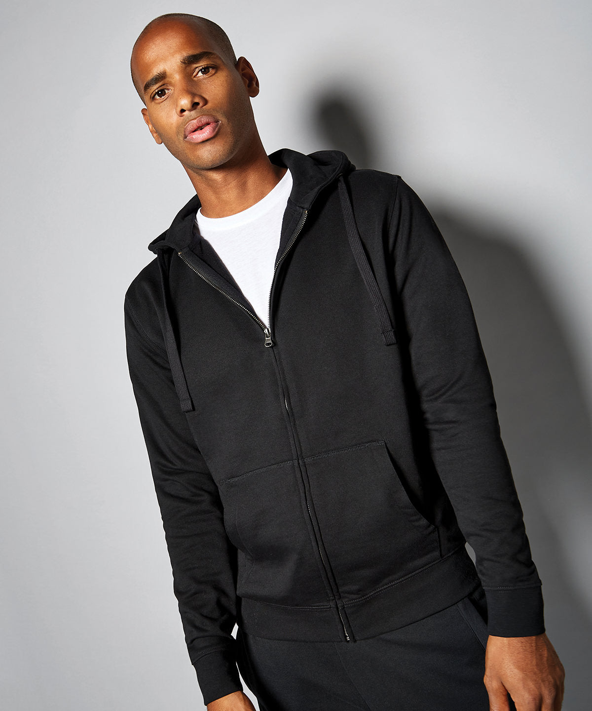 Klassic hooded zipped jacket Superwash® 60 long sleeve (regular fit) | black