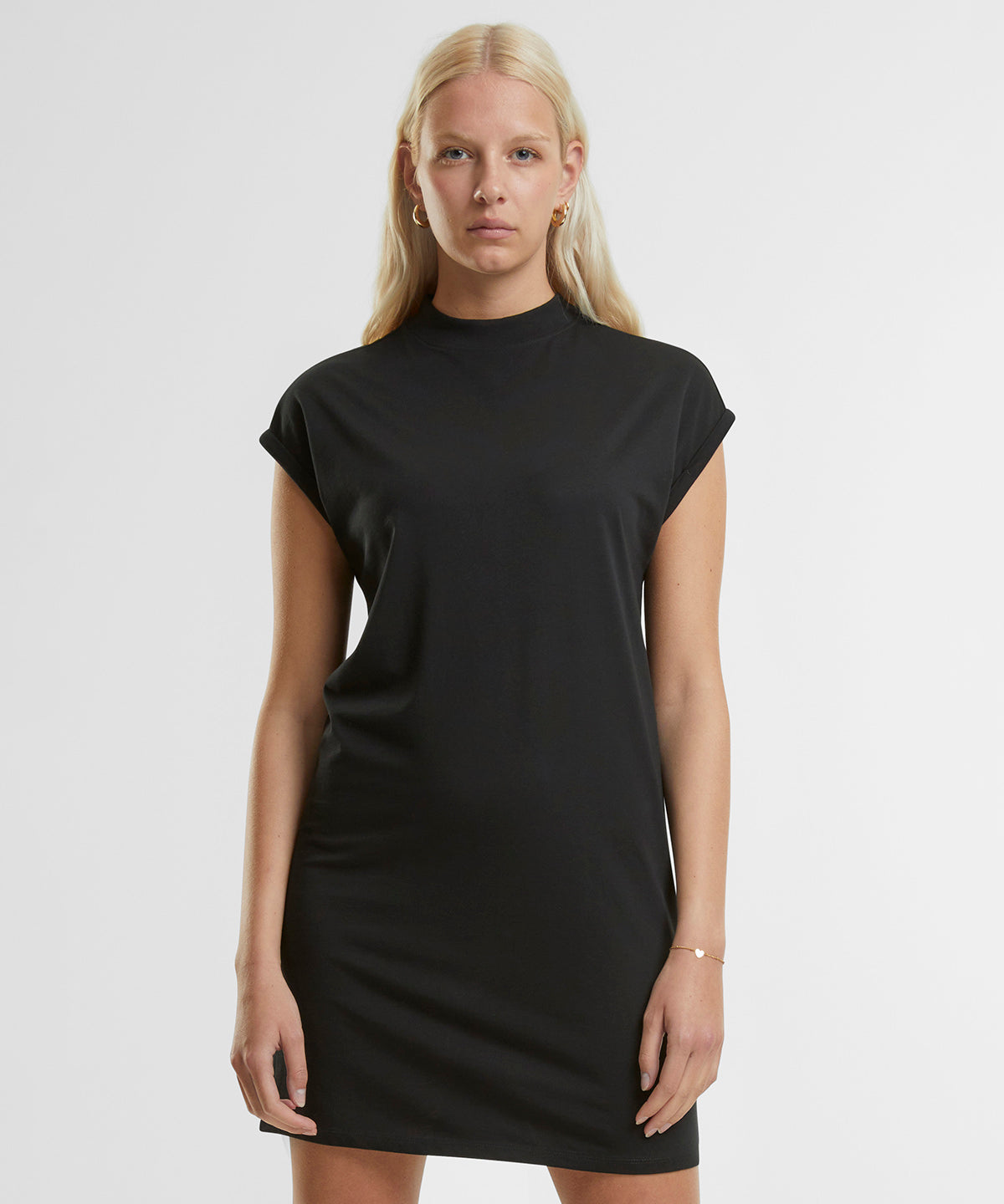 Womens extended shoulder dress | white