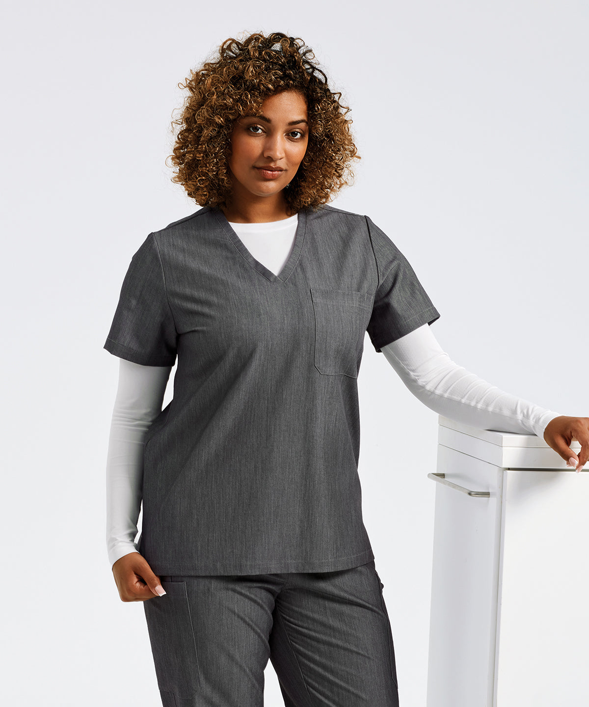 Womens Limitless Onna-stretch tunic | black