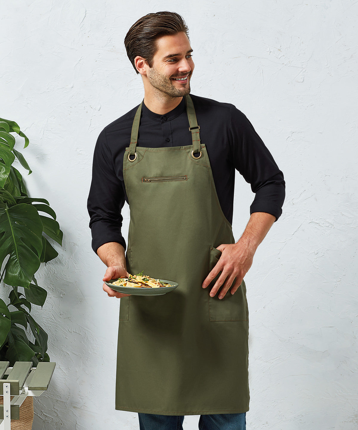 Barley Contrast Stitch Bib Apron | navy/camel