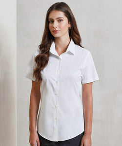 Womens stretch fit cotton poplin short sleeve blouse | black