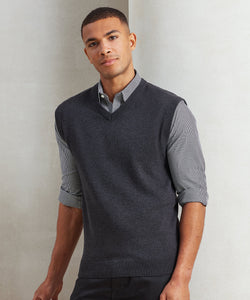 Sleeveless knitted sweater | black