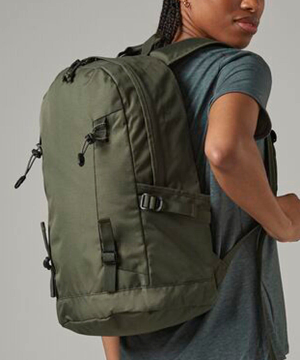 Everyday outdoor 20 litre backpack | black