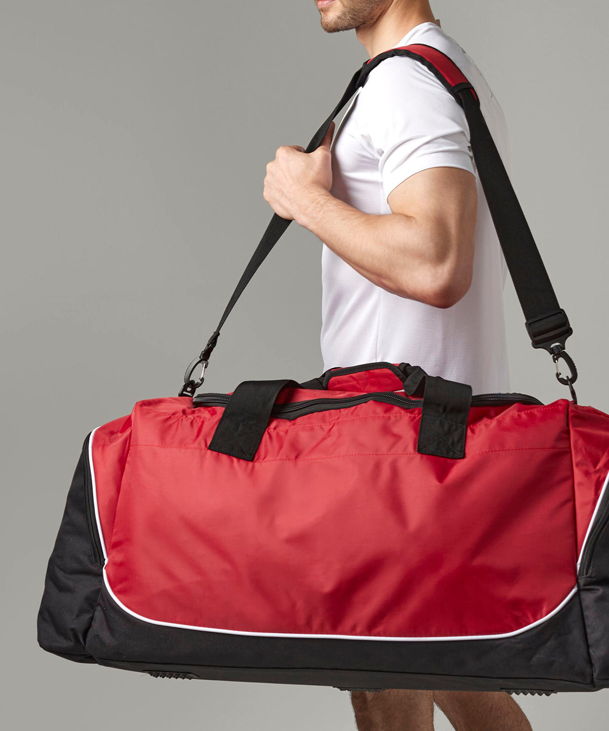 Teamwear jumbo kit bag | black/light grey