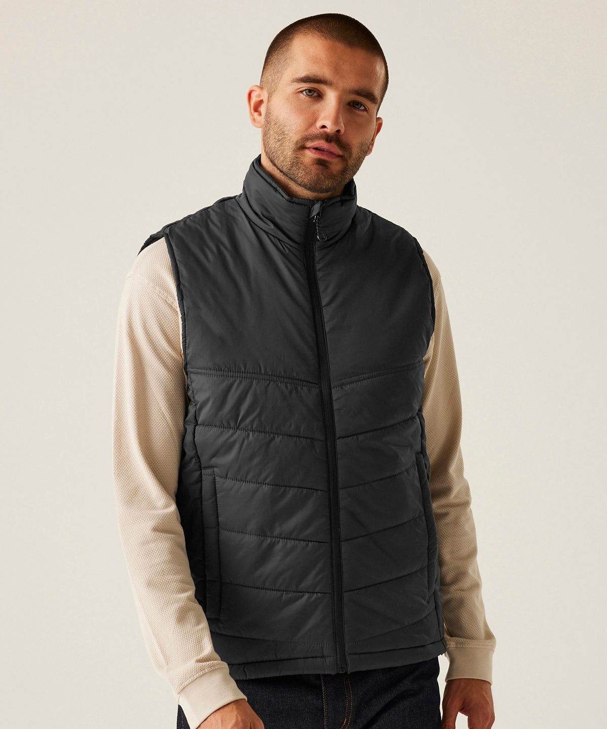 Stage II insulated bodywarmer | black
