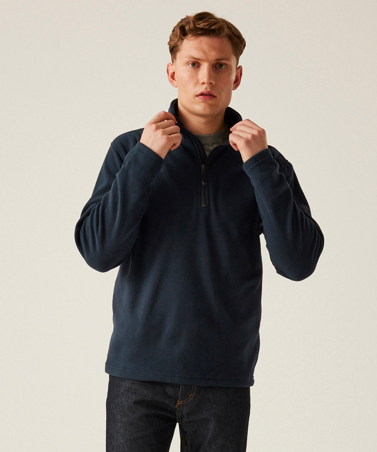 Honestly made recycled half zip fleece | black