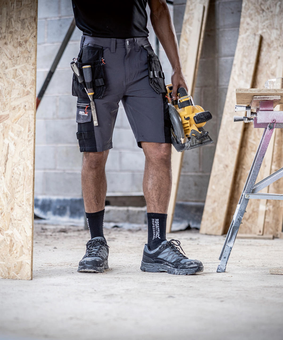 Infiltrate stretch holster shorts | iron/black