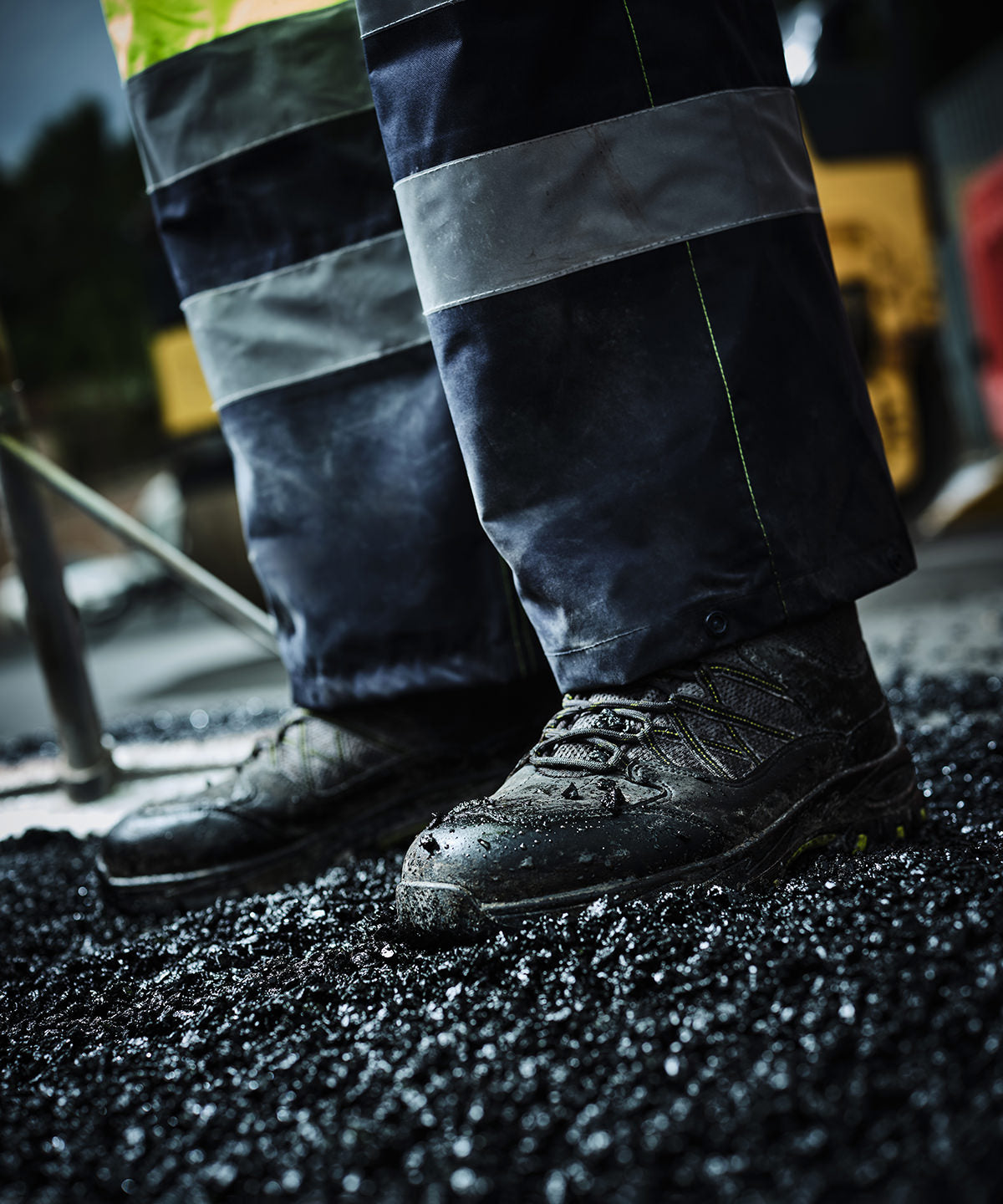 Sandstone SB safety hiker boot | Black/Granite