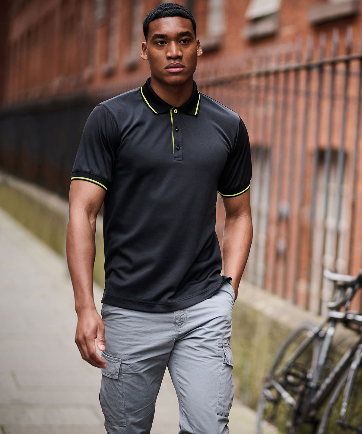 Navigate short sleeve polo | black/classic red