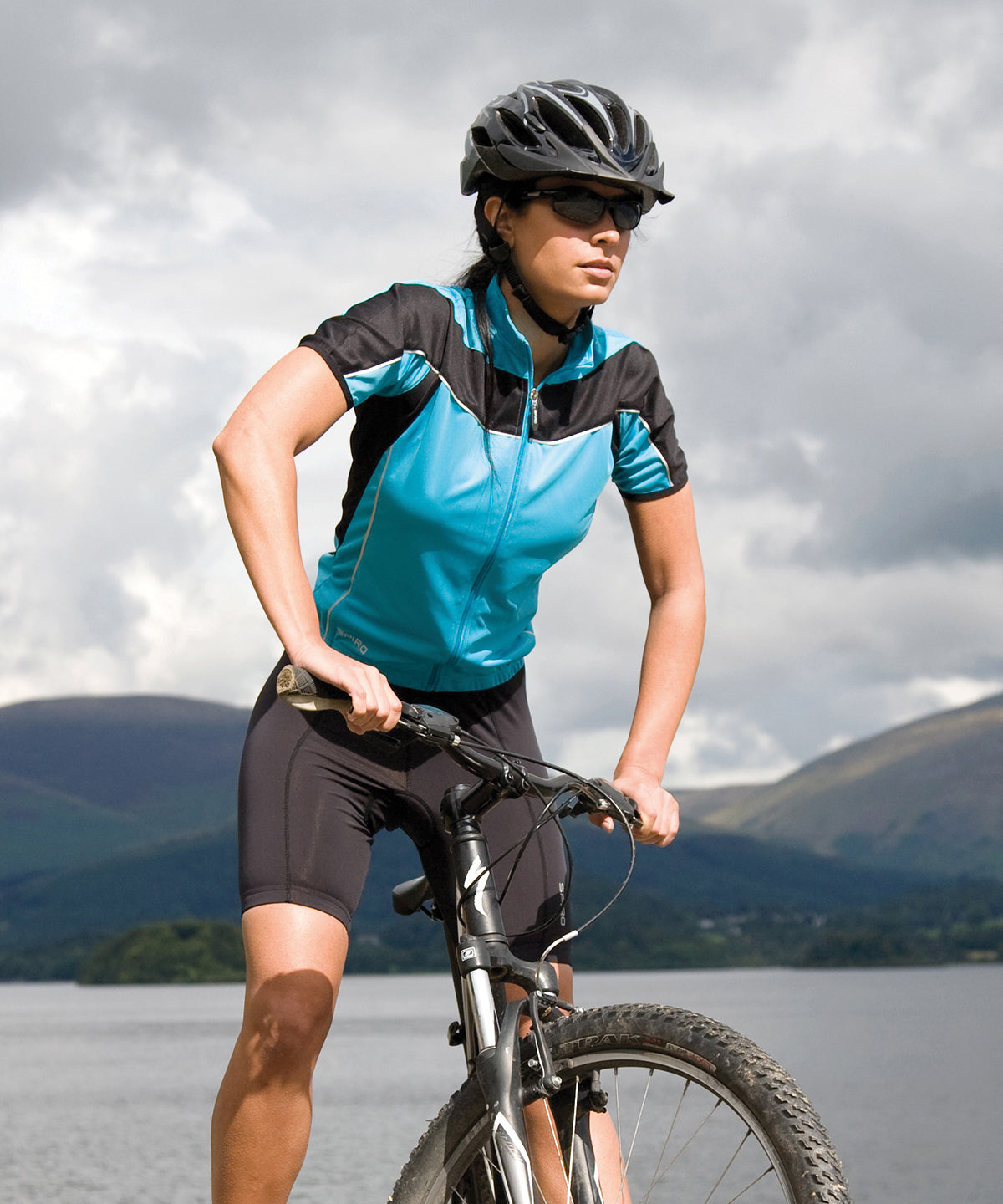 Womens Spiro bikewear full-zip top | Black/White