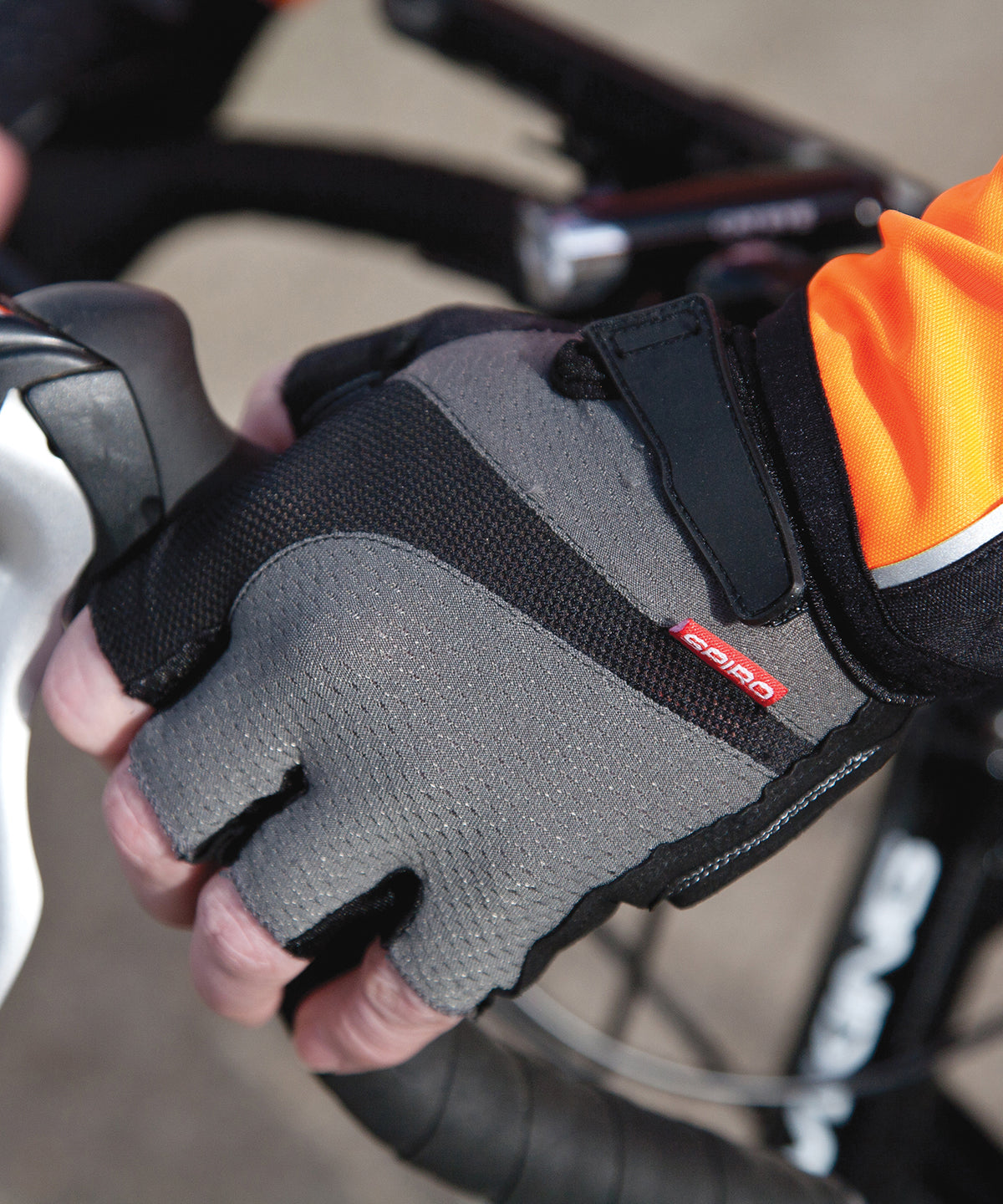 Spiro short glove | grey/black