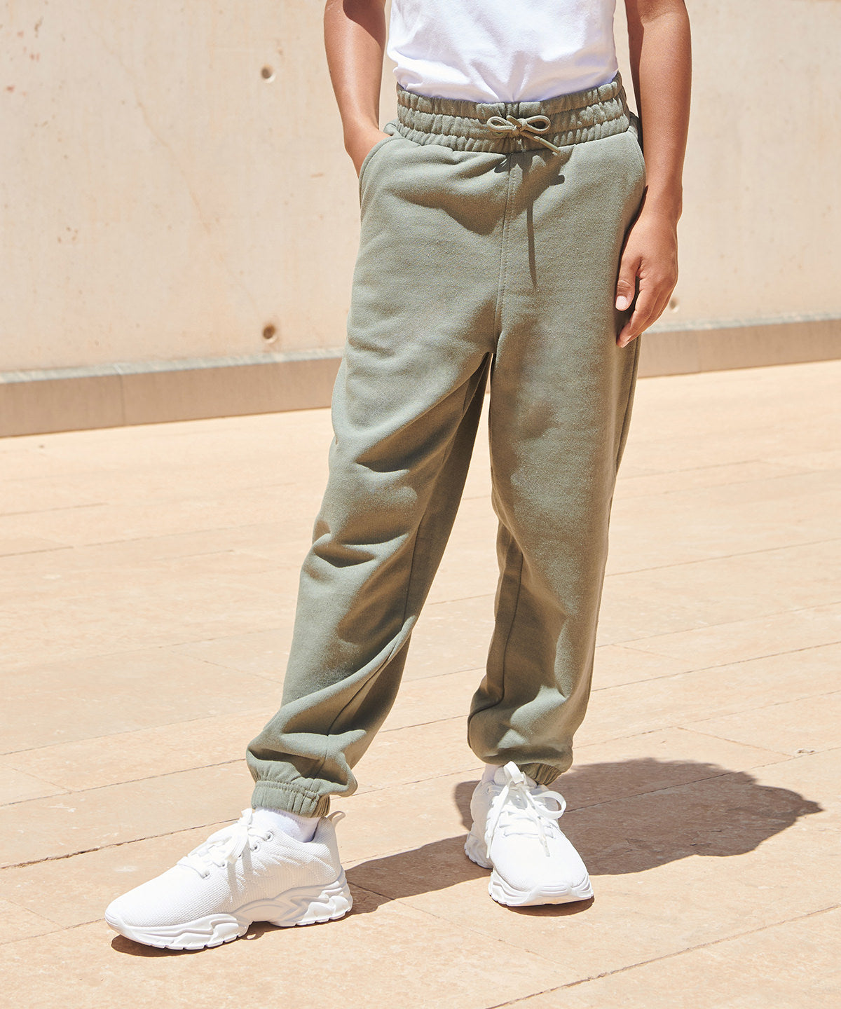 Kids sustainable fashion cuffed joggers | heather grey