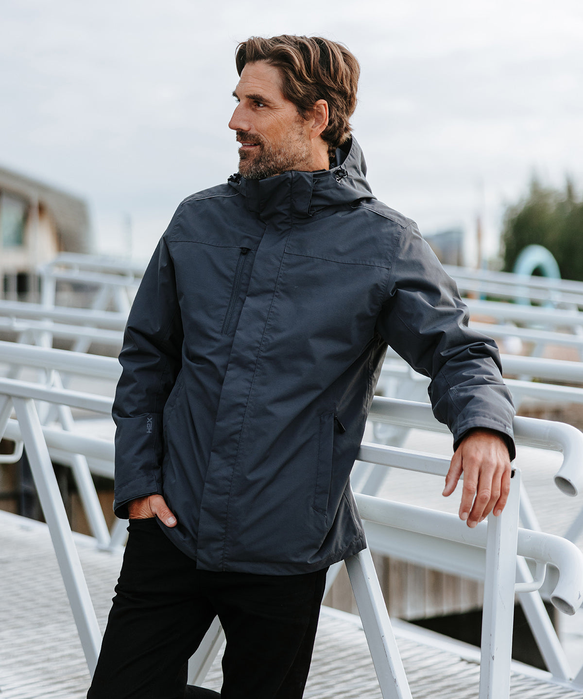 Magellan system jacket | black