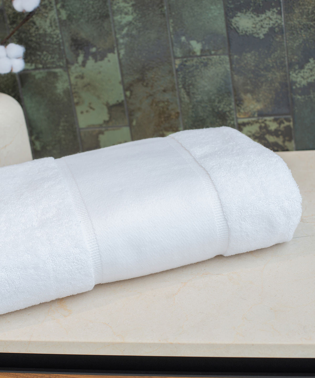 Organic bath sheet with printable border | white