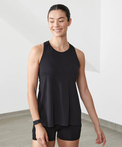 Womens open back vest | black