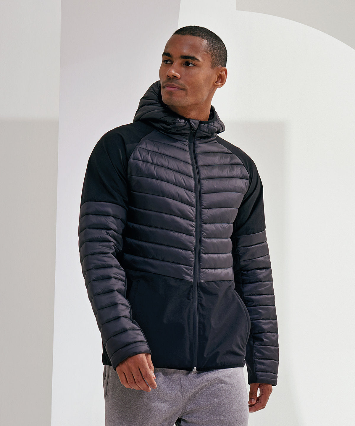 Mens TriDri® insulated hybrid jacket | black