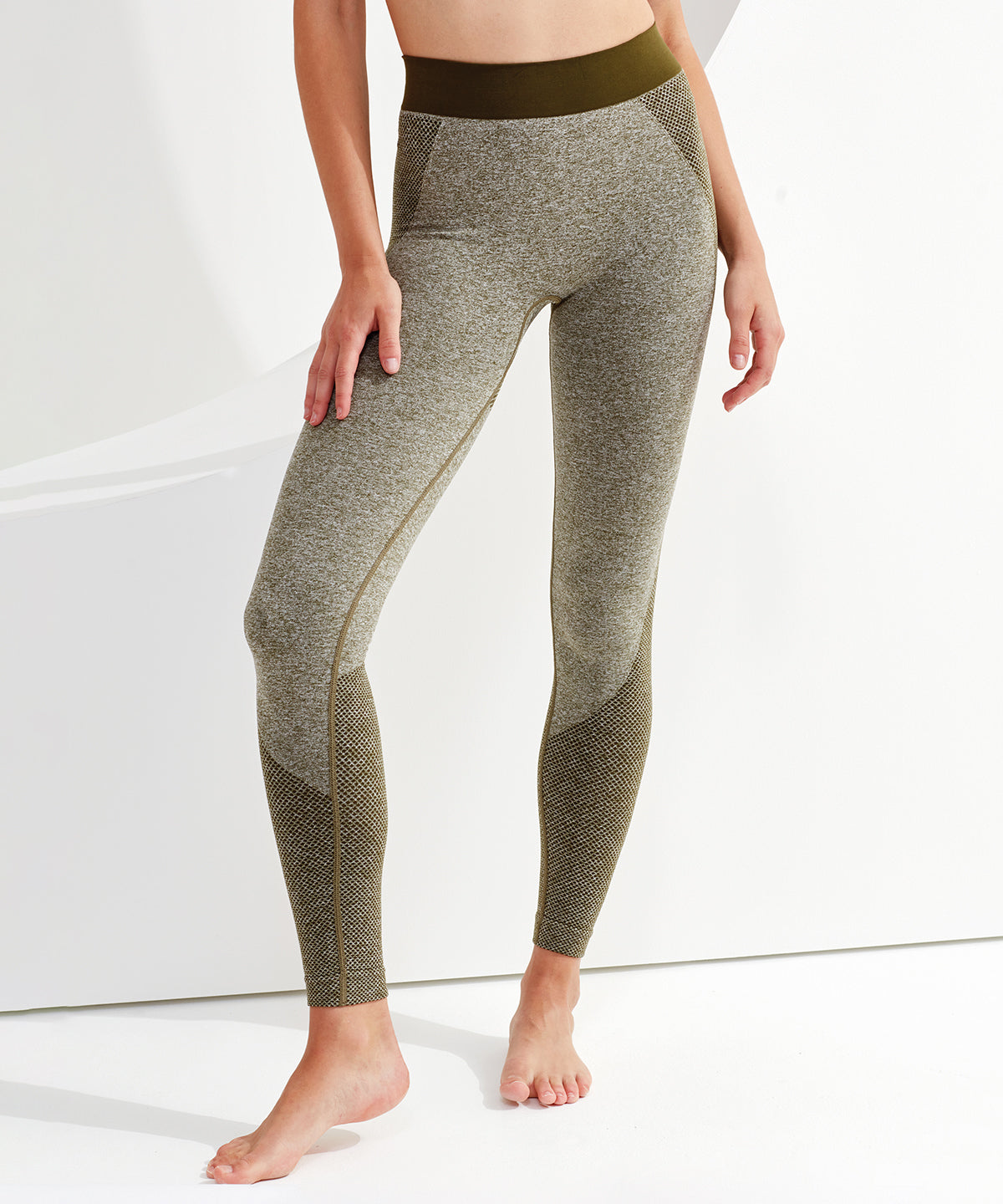 Womens TriDri® seamless 3D fit multi-sport sculpt leggings | black melange
