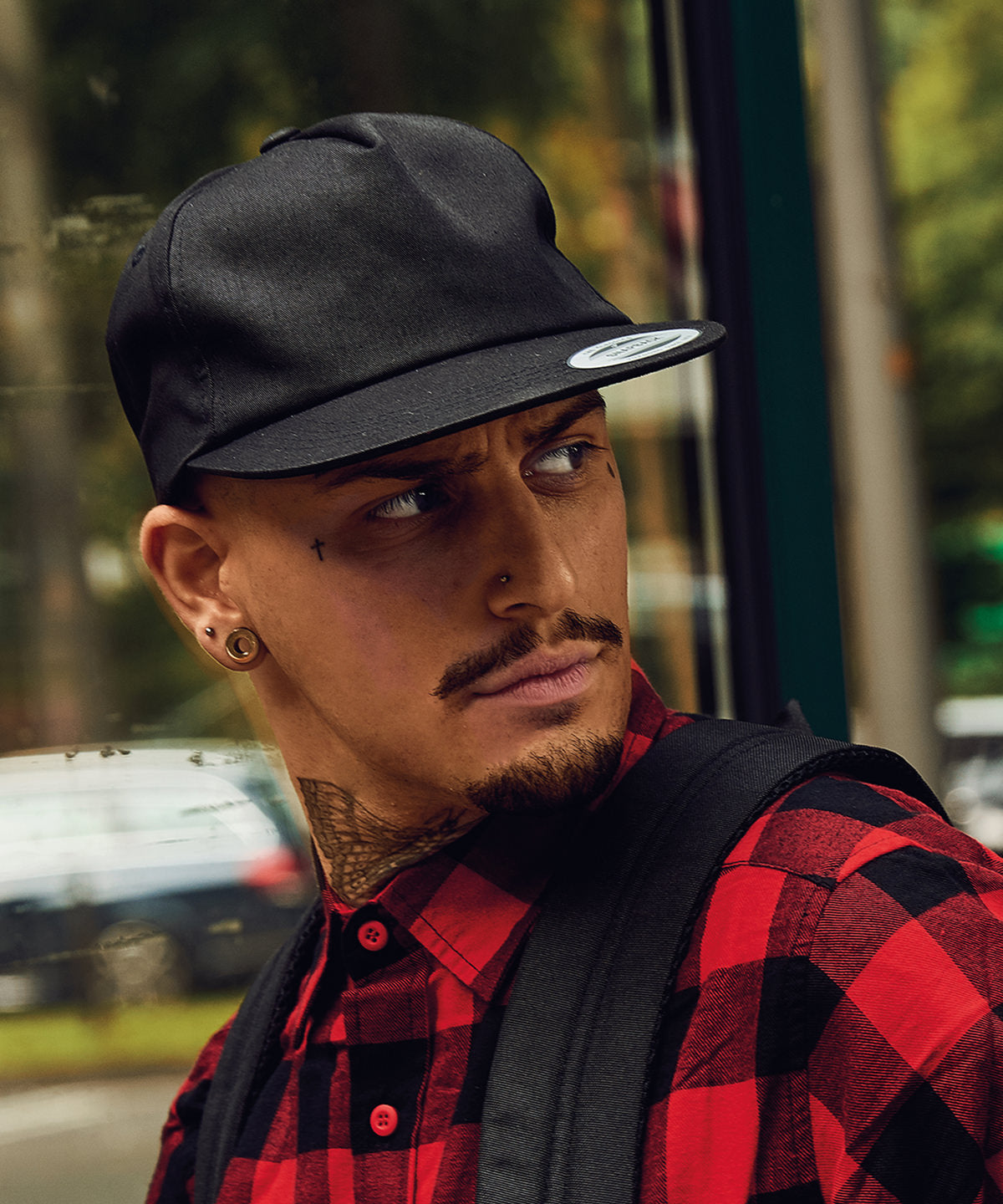 Unstructured 5-panel snapback (6502) | black